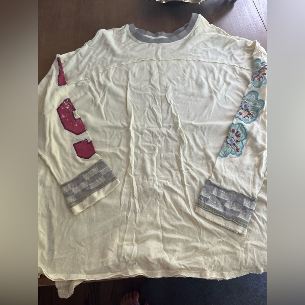Free People We The Free Invincible Graphic Embroidered Flower Checker Top Medium - Picture 5 of 7